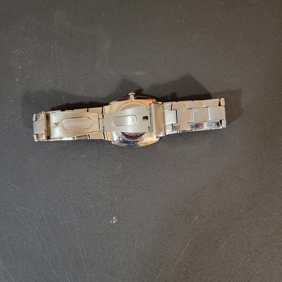 Watch - Picture 4 of 6